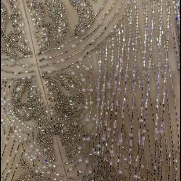 Formal dress - Picture 8 of 16